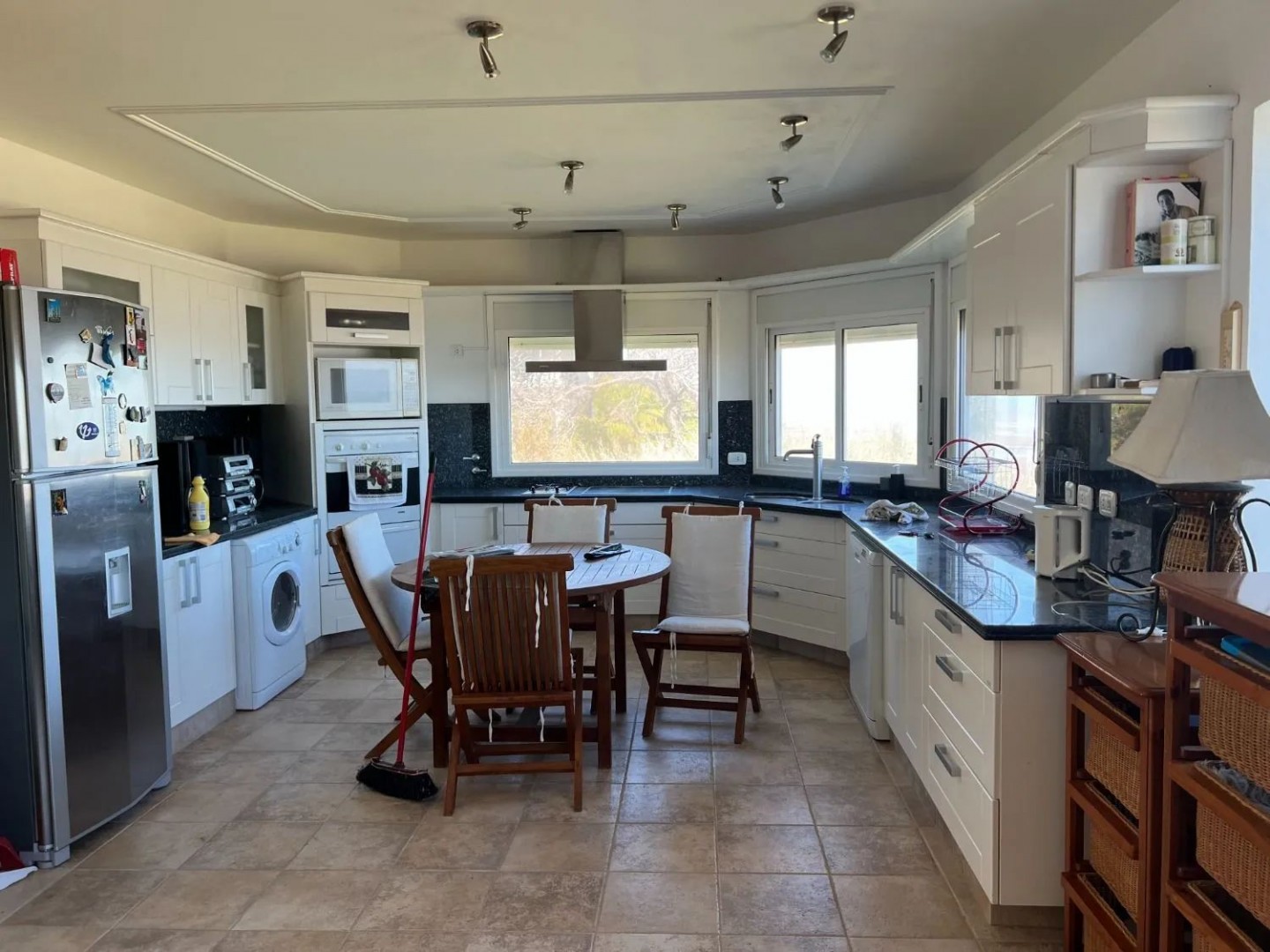 Casa en Venta en Calle 11,  Pehuen Co - Bahía Blanca Propiedades | SITIO OFICIAL l
