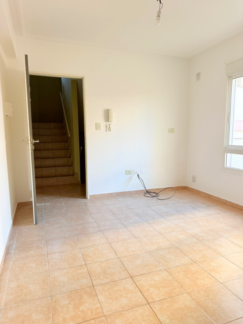Departamento en Alquiler en Caronti 600, Centro, Bahía Blanca - Bahía Blanca Propiedades | SITIO OFICIAL l