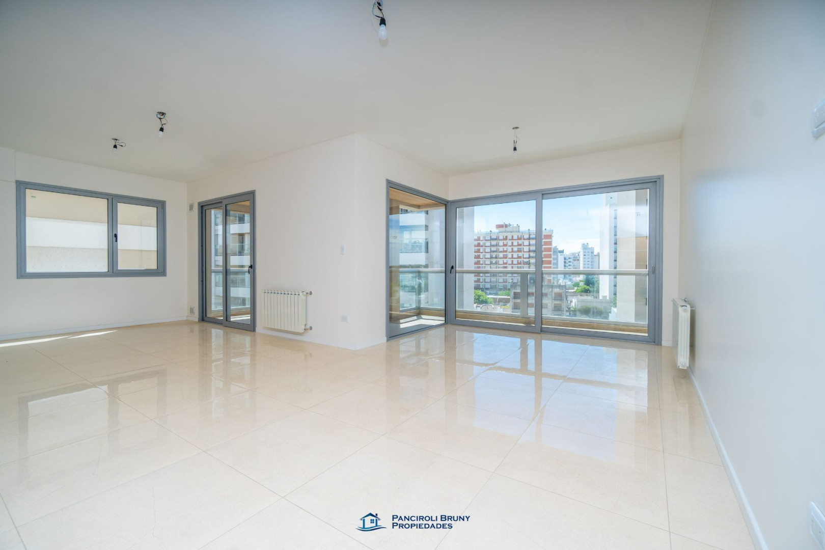 Piso en Venta en Yrigoyen 540, Centro, Bahía Blanca - Bahía Blanca Propiedades | SITIO OFICIAL l