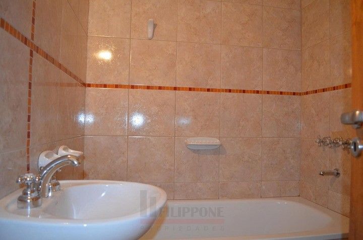 Departamento en Alquiler en D'Orbigny 247, La Falda, Bahía Blanca - Bahía Blanca Propiedades | SITIO OFICIAL l