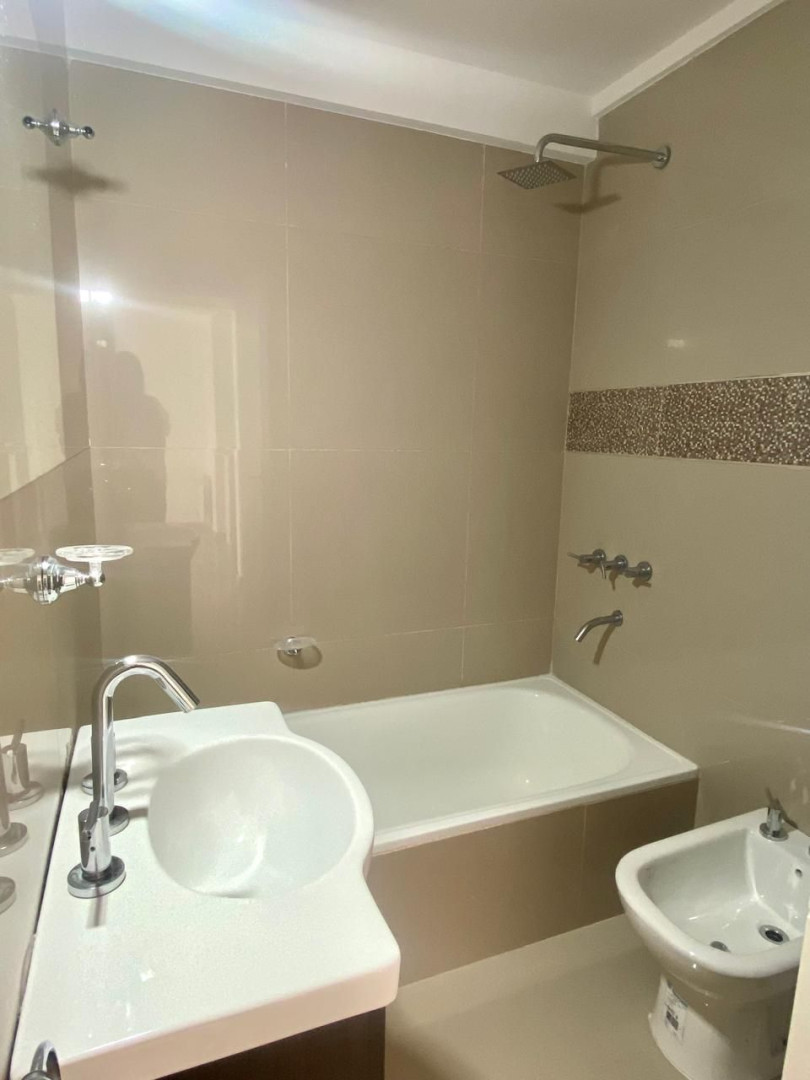 Departamento en Alquiler en Casanova 82, Centro, Bahía Blanca - Bahía Blanca Propiedades | SITIO OFICIAL l