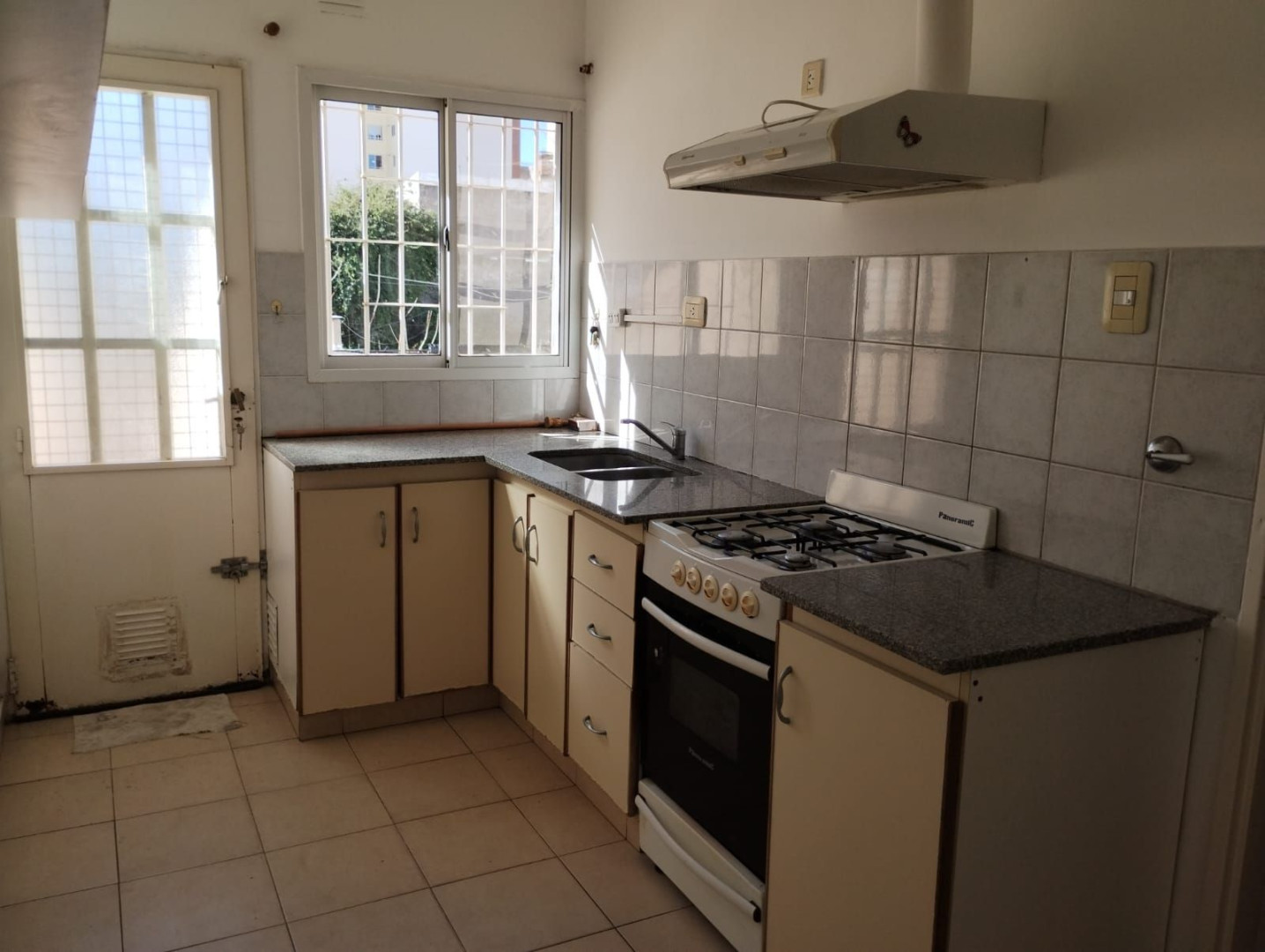 Departamento en Alquiler en Estomba 425, Centro, Bahía Blanca - Bahía Blanca Propiedades | SITIO OFICIAL l