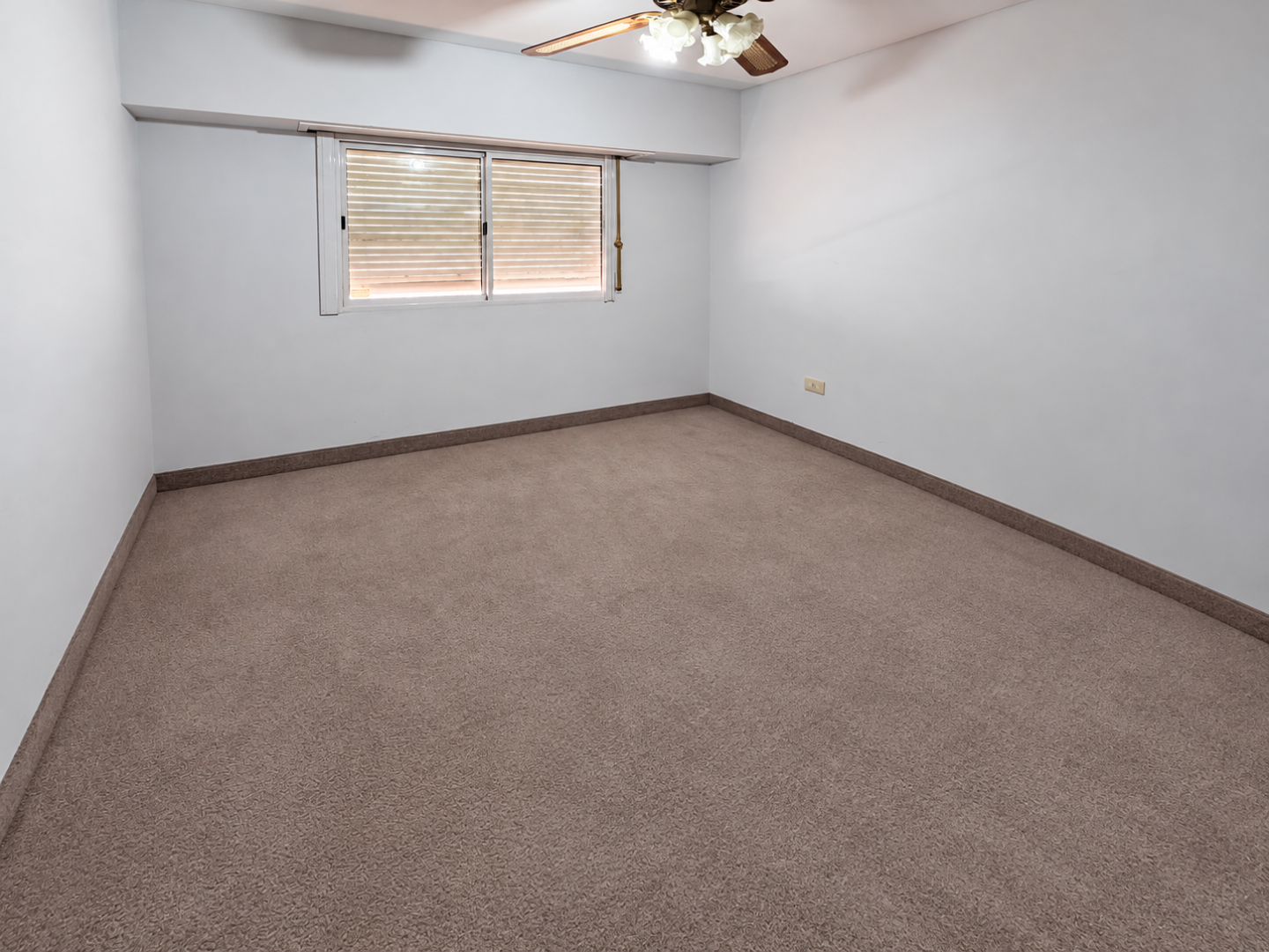 Departamento en Alquiler en Uruguay 100, Universitario, Bahía Blanca - Bahía Blanca Propiedades | SITIO OFICIAL l