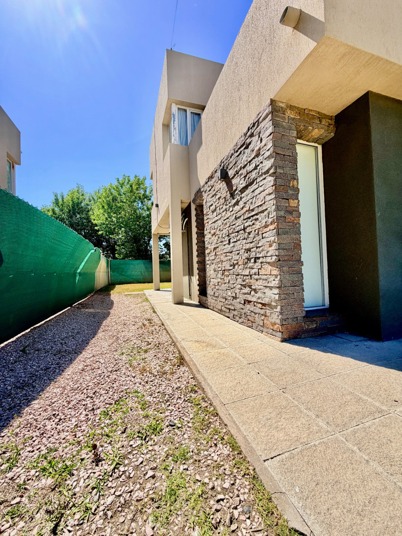 Duplex en Venta en Del Cazón Y Costanera, Las Dunas, Monte Hermoso - Bahía Blanca Propiedades | SITIO OFICIAL l