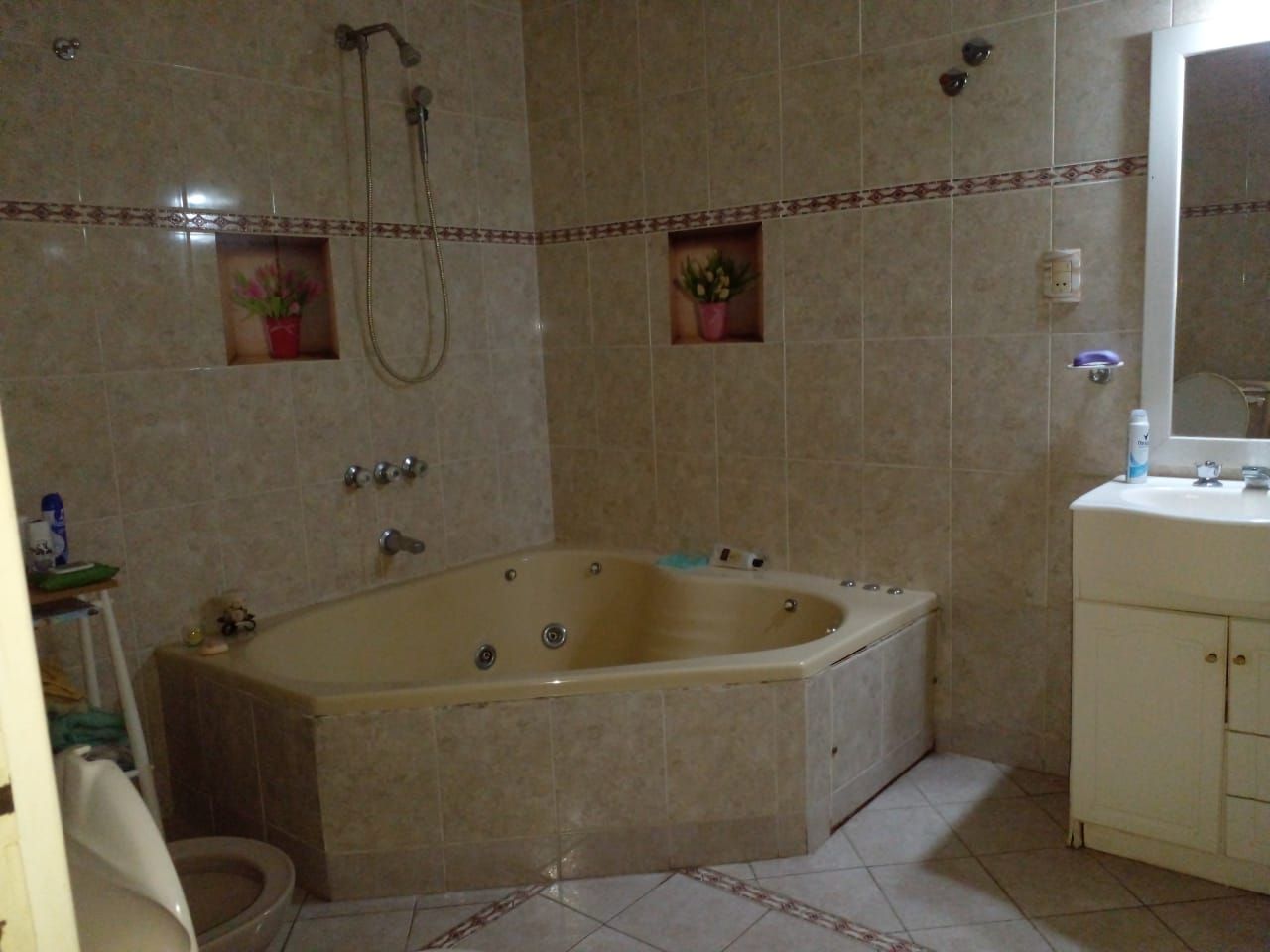 Casa en Venta en Maipu 1995, Barrio Obrero, Bahía Blanca - Bahía Blanca Propiedades | SITIO OFICIAL l