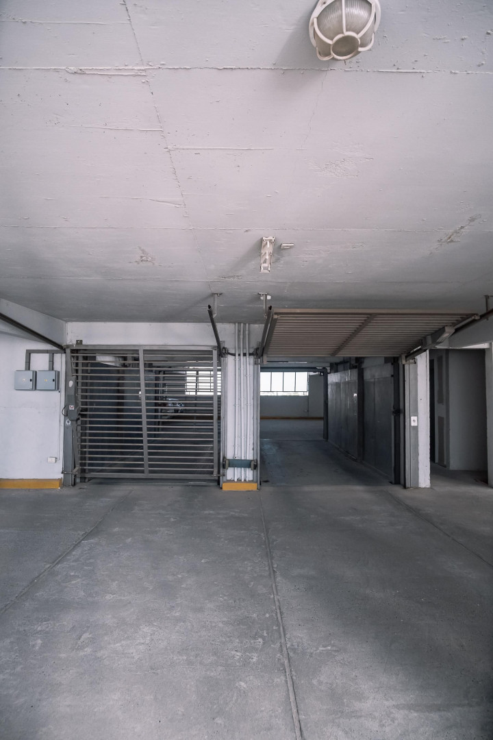 Cochera en Venta en Sarmiento 560, Macrocentro, Bahía Blanca - Bahía Blanca Propiedades | SITIO OFICIAL l