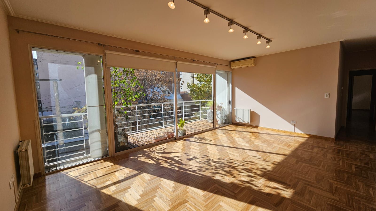 Departamento en Alquiler en Zapiola 100, Centro, Bahía Blanca - Bahía Blanca Propiedades | SITIO OFICIAL l