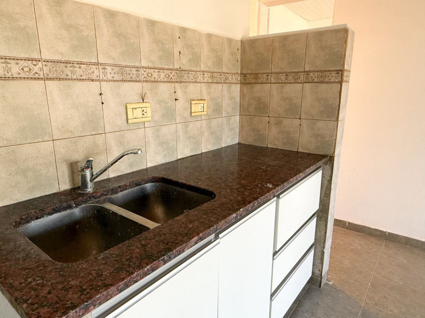 Casa en Venta en Rincón 3.011, Rosendo Lopez, Bahía Blanca - Bahía Blanca Propiedades | SITIO OFICIAL l