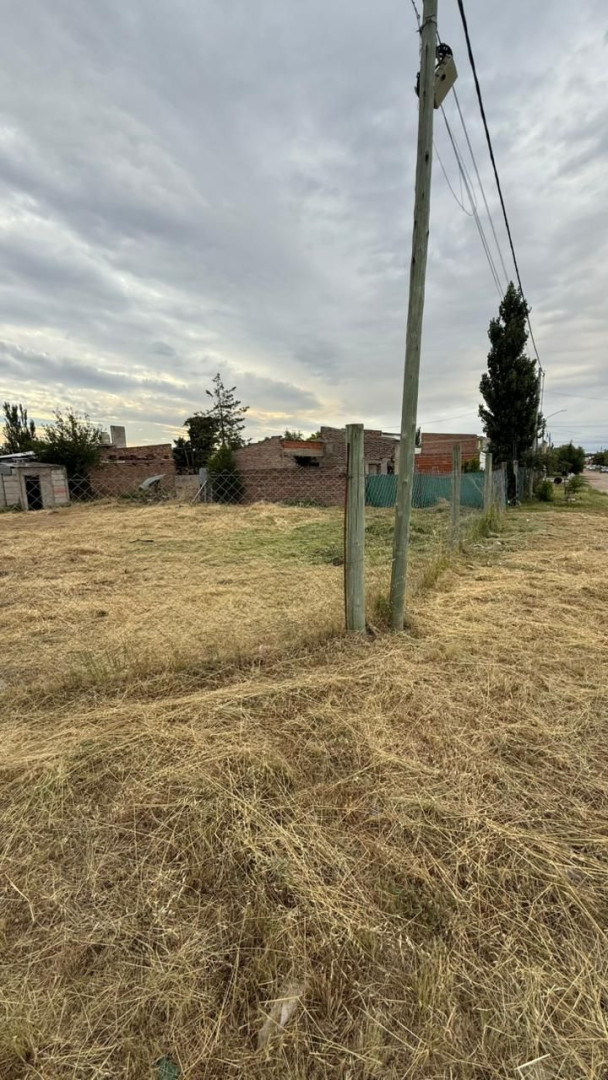 Terreno en Venta en 14 De Julio Y Los Adobes, Los Horneros, Bahía Blanca - Bahía Blanca Propiedades | SITIO OFICIAL l