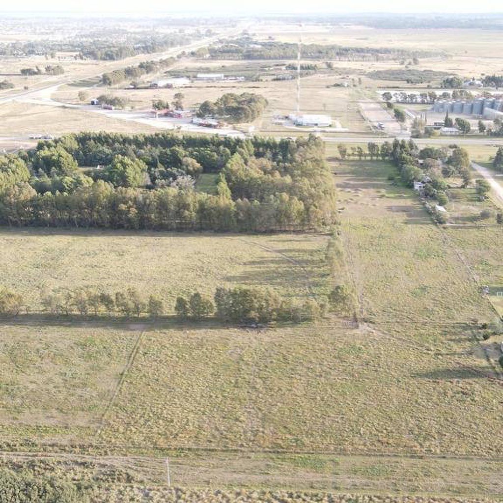 Casaquinta en Venta en Ruta 33 Intersección Sesquicentenario, Bosque Alto, Bahía Blanca - Bahía Blanca Propiedades | SITIO OFICIAL l