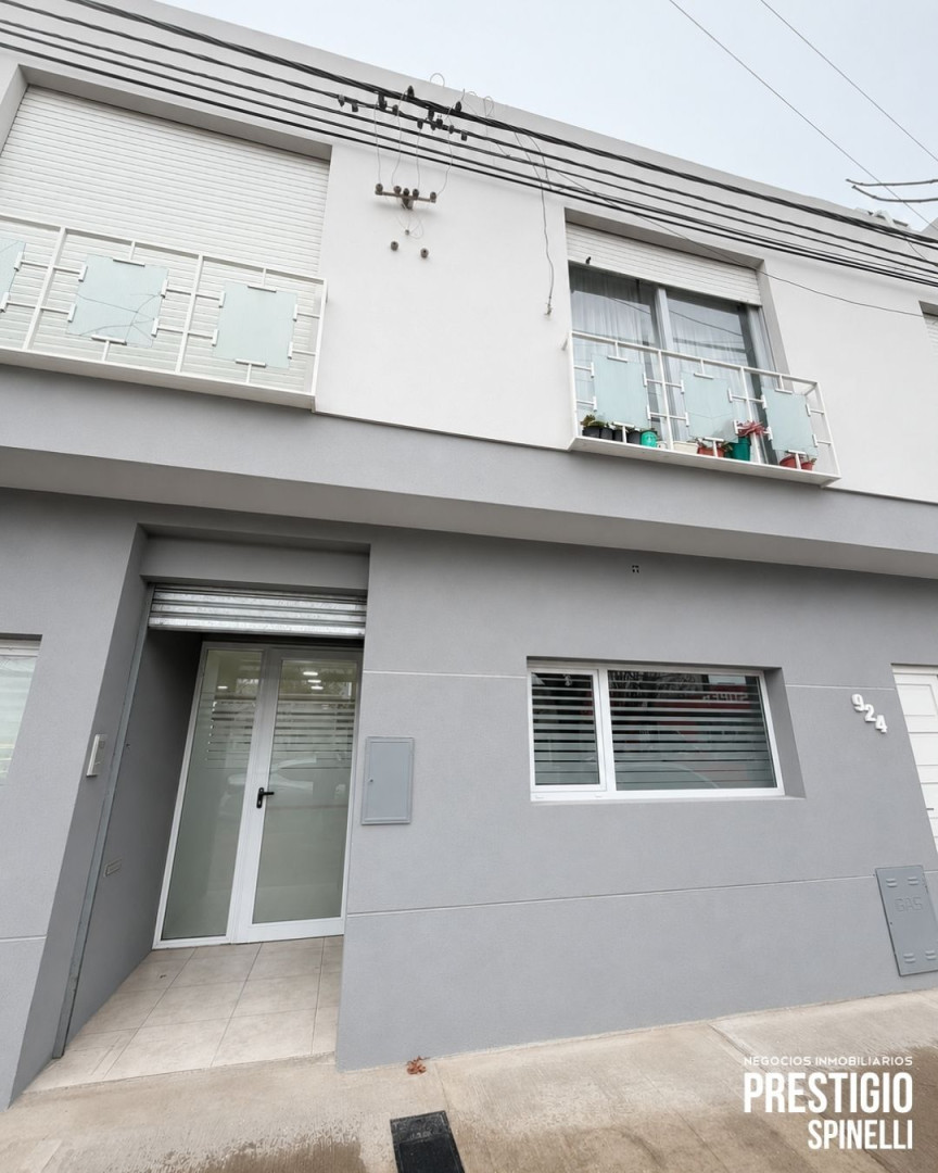 Oficina en Alquiler en Angel Brunel 924, Pedro Pico, Bahía Blanca - Bahía Blanca Propiedades | SITIO OFICIAL l