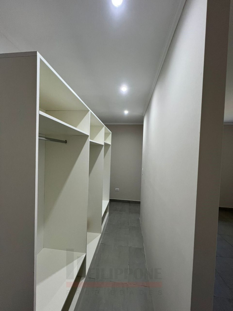 Casa en Venta en Charcas 5205, Las Acacias, Bahía Blanca - Bahía Blanca Propiedades | SITIO OFICIAL l