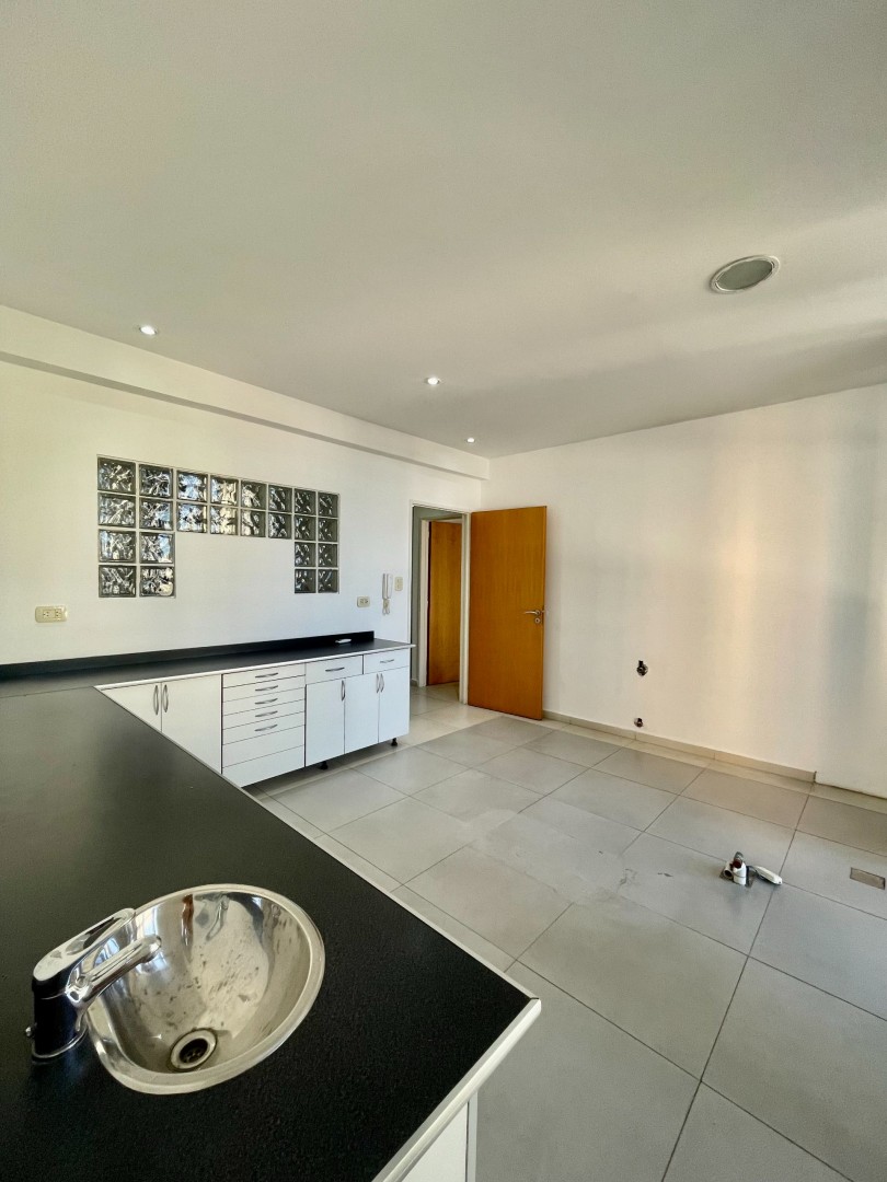 Oficina en Alquiler en Brown 252, Centro, Bahía Blanca - Bahía Blanca Propiedades | SITIO OFICIAL l