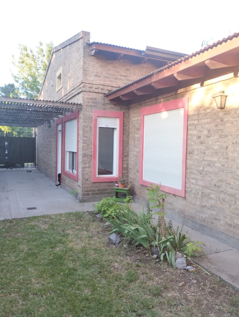 Casa en Venta en Calle 5 1600,  Pedro Luro - Bahía Blanca Propiedades | SITIO OFICIAL l
