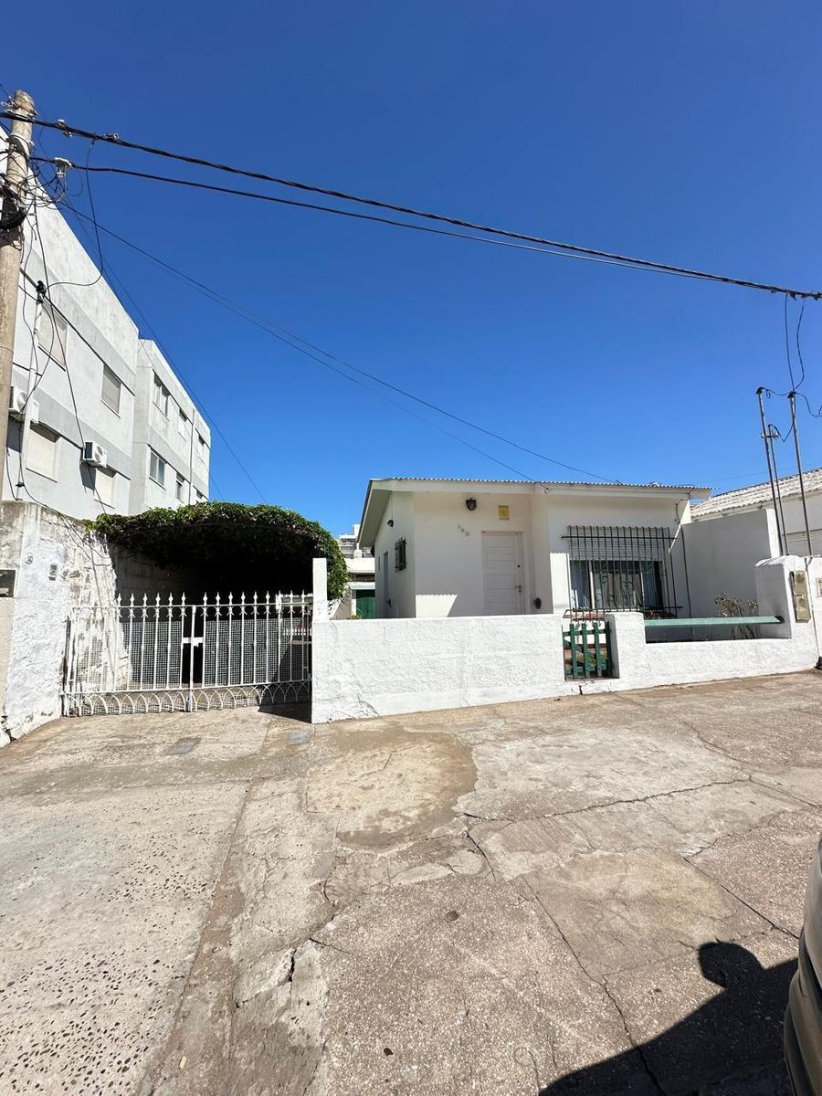 Casa en Venta en ANTONIO COSTA 146, Centro, Monte Hermoso - Bahía Blanca Propiedades | SITIO OFICIAL l