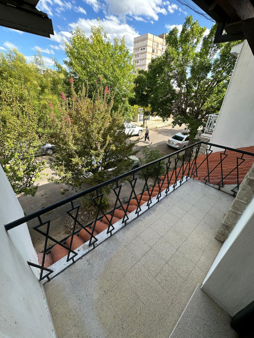 Casa en Venta en España 513, Centro, Bahía Blanca - Bahía Blanca Propiedades | SITIO OFICIAL l