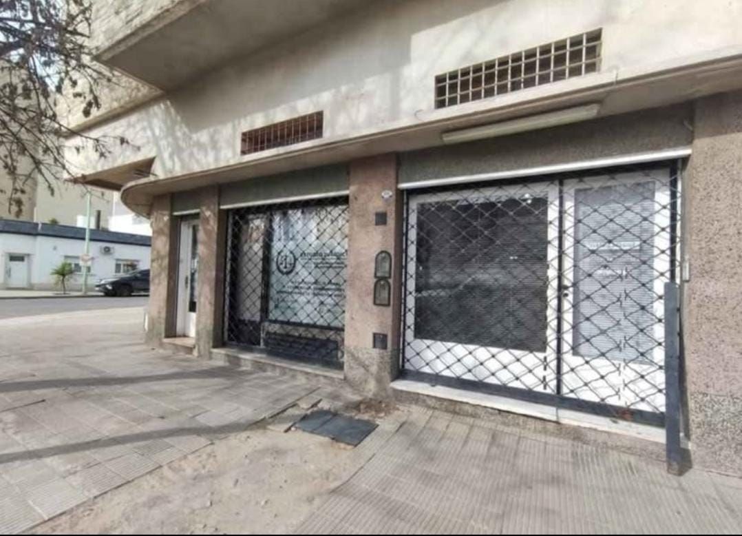 Local en Alquiler en Patricios 308, Macrocentro, Bahía Blanca - Bahía Blanca Propiedades | SITIO OFICIAL l