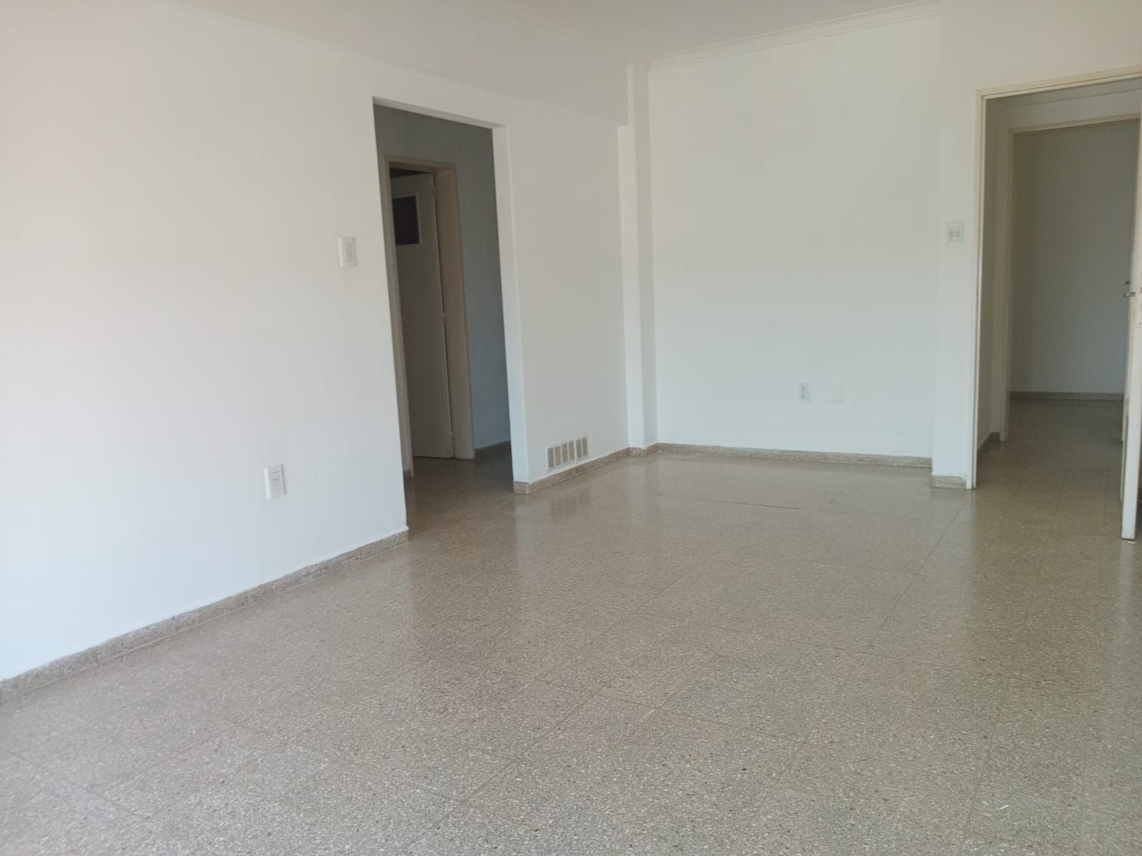 Departamento en Alquiler en Donado 97, Centro, Bahía Blanca - Bahía Blanca Propiedades | SITIO OFICIAL l