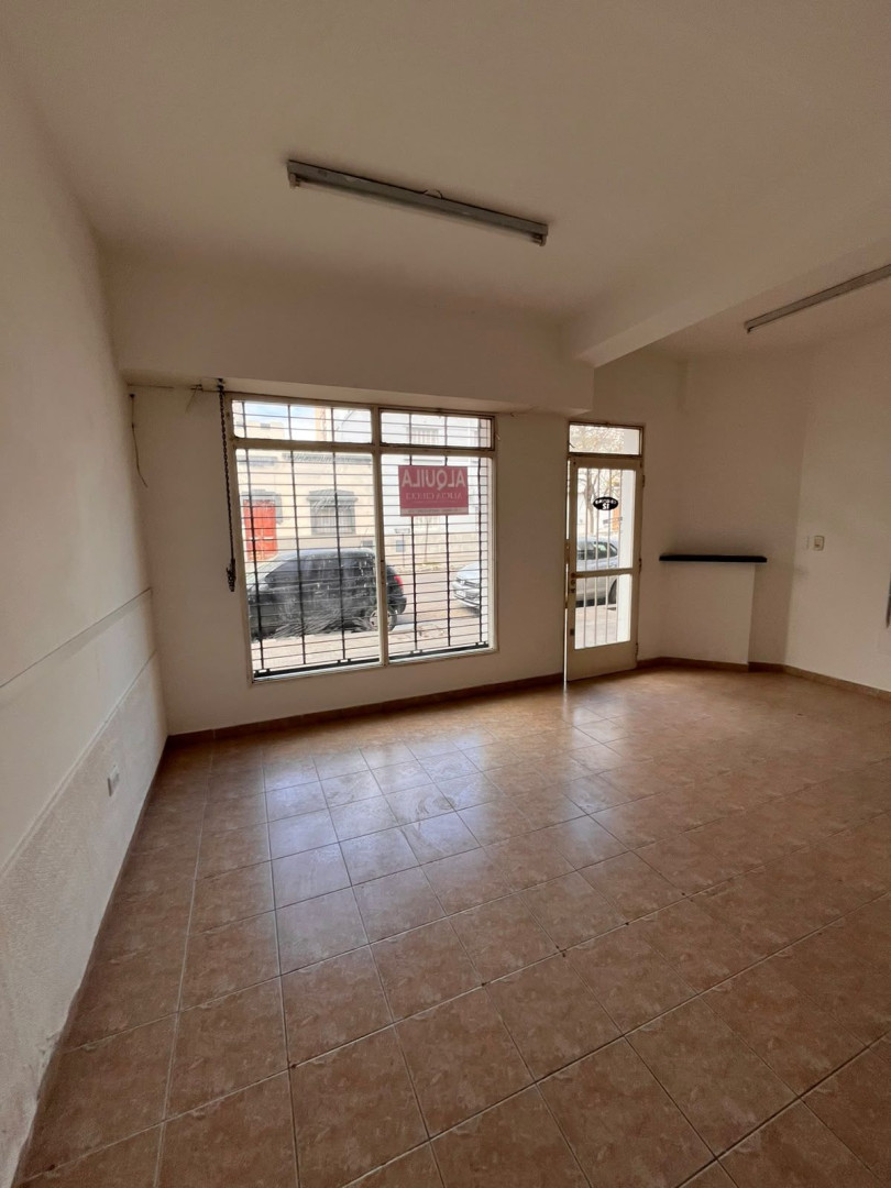 Local en Alquiler en Casanova 12, Centro, Bahía Blanca - Bahía Blanca Propiedades | SITIO OFICIAL l