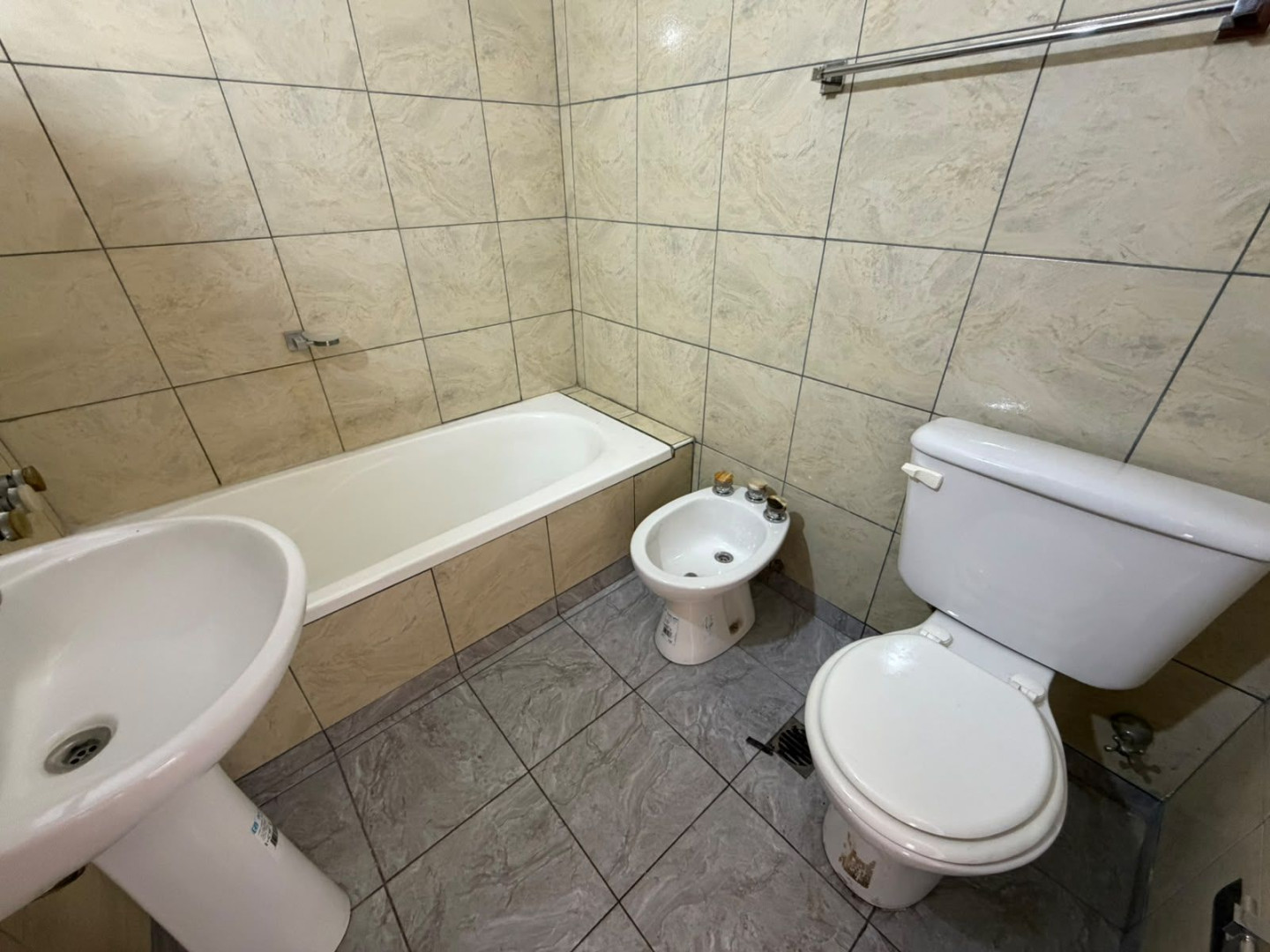 Departamento en Alquiler en Av.Alem706, Macrocentro, Bahía Blanca - Bahía Blanca Propiedades | SITIO OFICIAL l