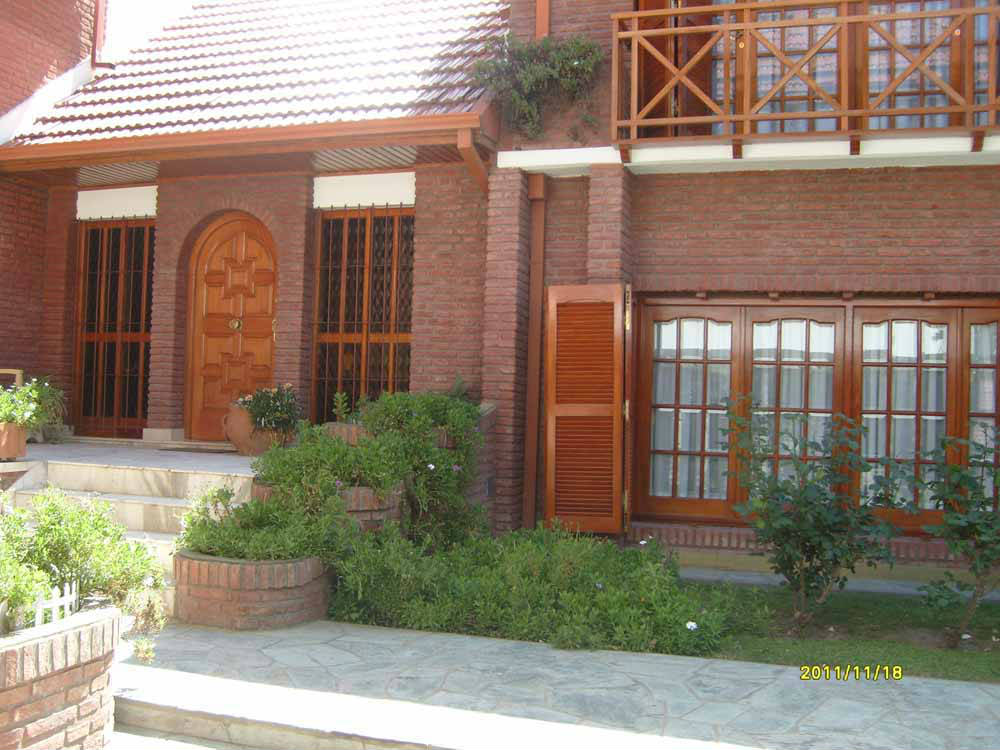 Casa en Venta en Las Acacias 204, Palihue, Bahía Blanca - Bahía Blanca Propiedades | SITIO OFICIAL l