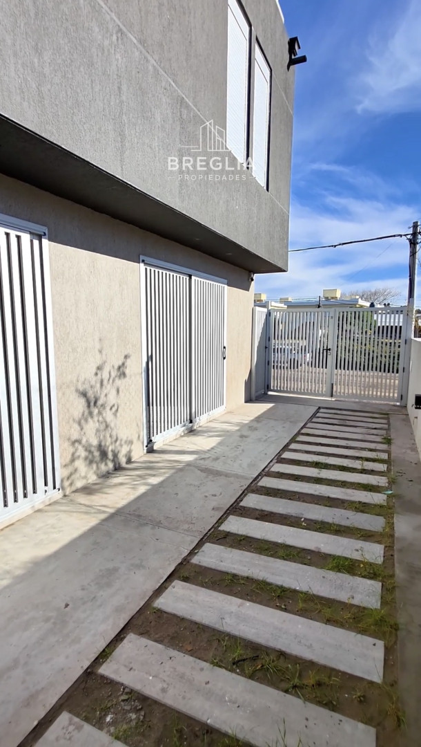 Duplex en Venta en Av Malvinas 33, Dufaur, Monte Hermoso - Bahía Blanca Propiedades | SITIO OFICIAL l