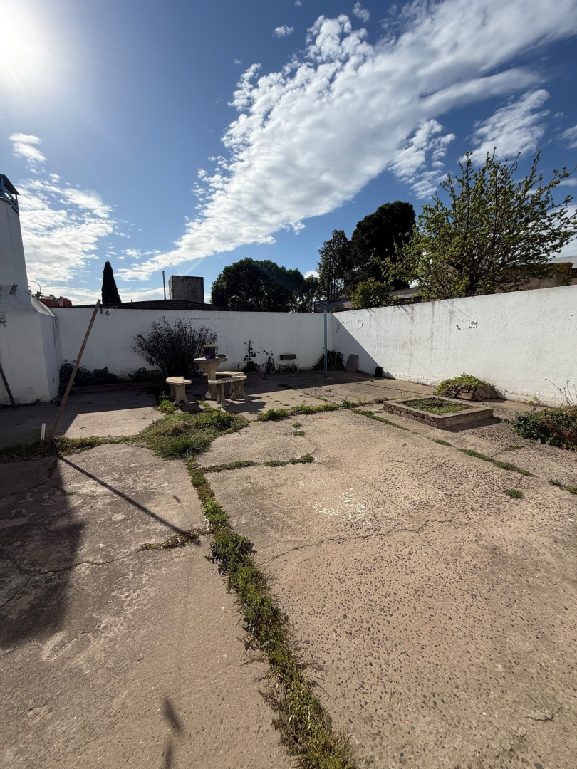 Casa en Venta en Enrique Julio 1100,  Bahía Blanca - Bahía Blanca Propiedades | SITIO OFICIAL l