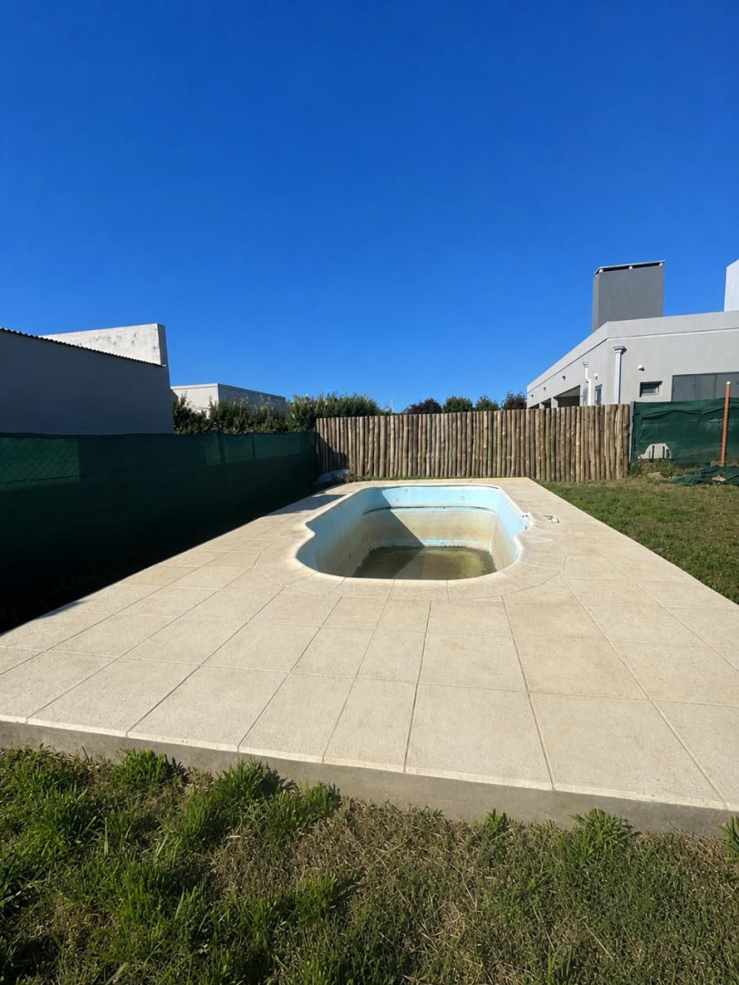 Casa en Venta en Las Nutrias Y Primera Junta, La Cañada, Bahía Blanca - Bahía Blanca Propiedades | SITIO OFICIAL l