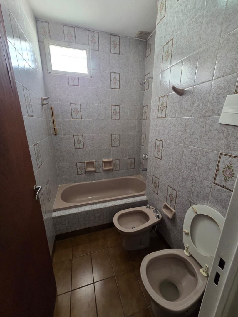 Casa en Alquiler en Trelew 659, Napostá, Bahía Blanca - Bahía Blanca Propiedades | SITIO OFICIAL l