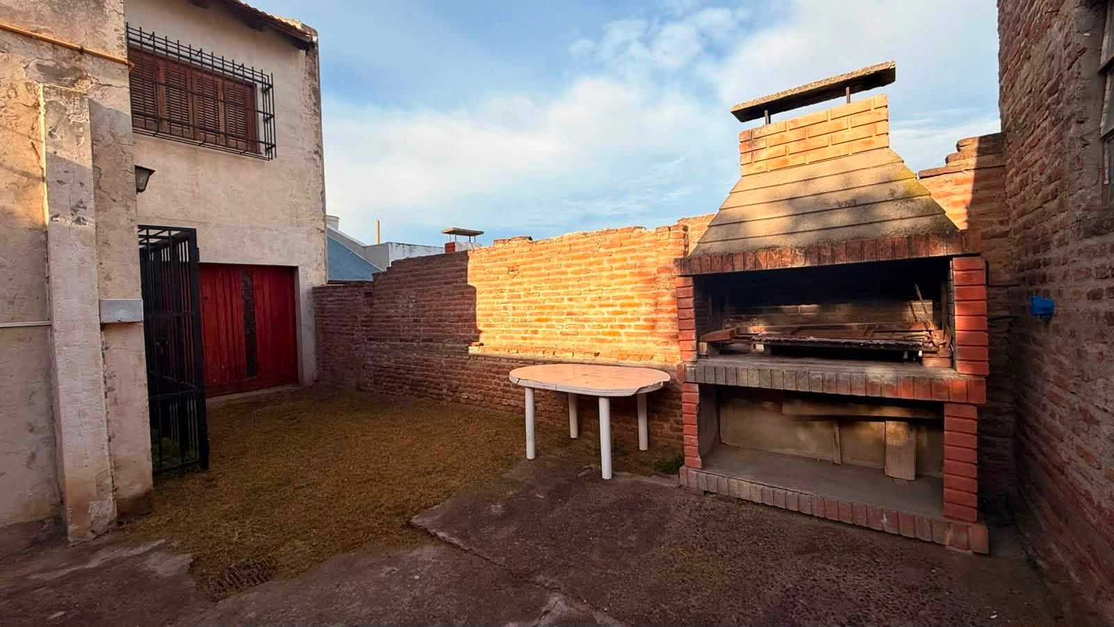 Casa en Venta en AZARA 1562, Bella Vista, Bahía Blanca - Bahía Blanca Propiedades | SITIO OFICIAL l