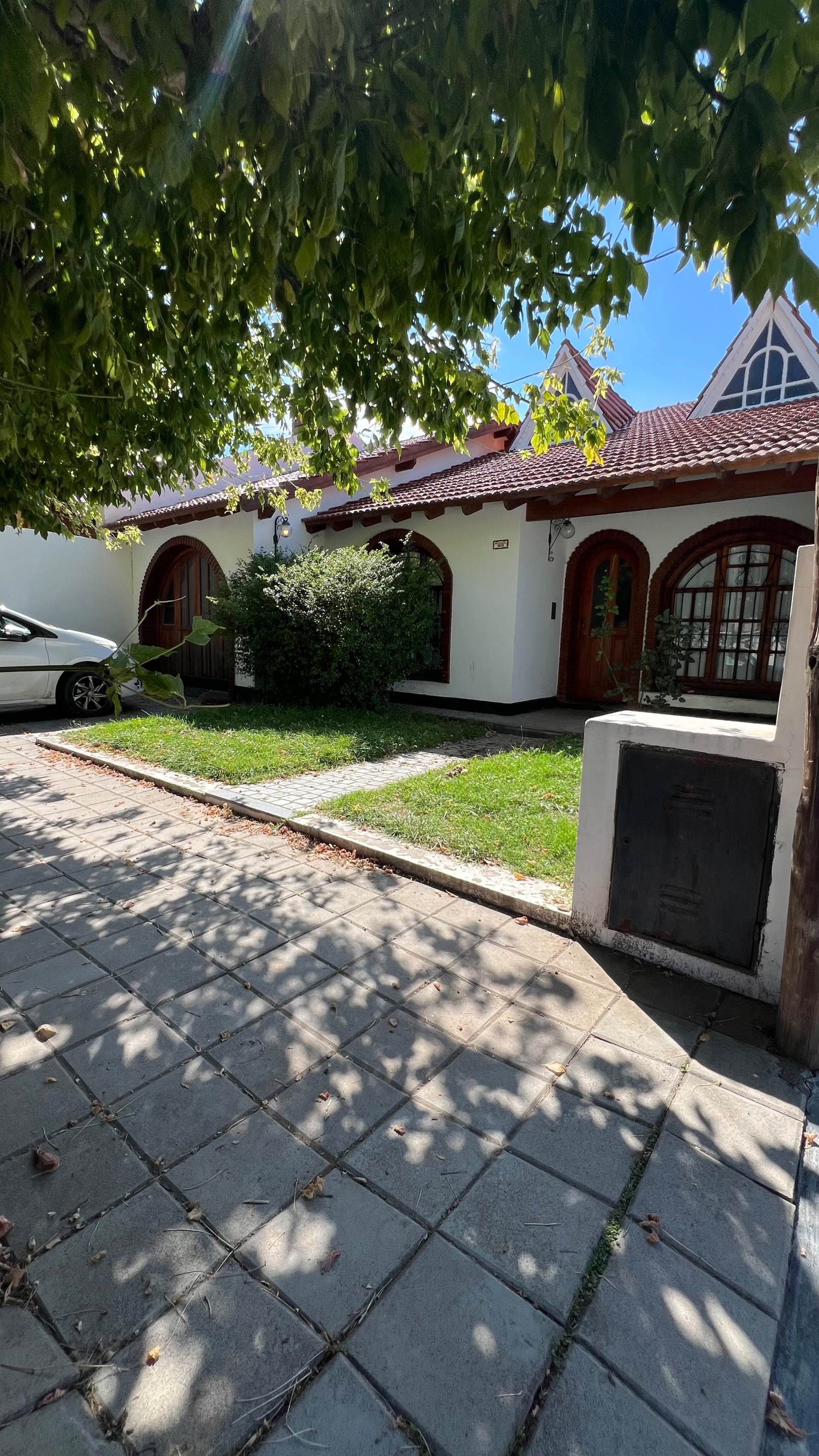 Casa en Venta en Nicaragua 1829, Universitario, Bahía Blanca - Bahía Blanca Propiedades | SITIO OFICIAL l
