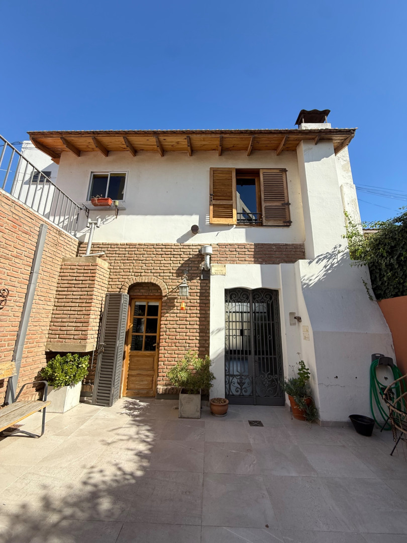 Casa en Venta en Hugony 1849, Villa Floresta, Bahía Blanca - Bahía Blanca Propiedades | SITIO OFICIAL l