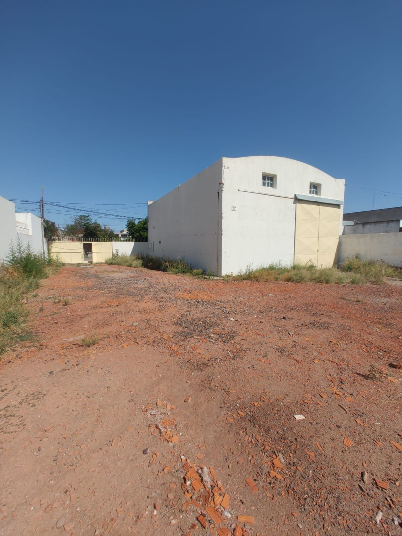 Galpón en Alquiler en Maldonado 845,  Bahía Blanca - Bahía Blanca Propiedades | SITIO OFICIAL l