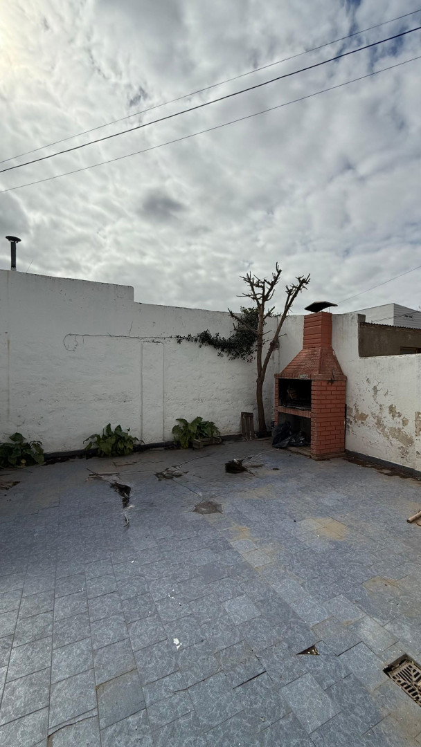 Casa en Alquiler en Chile 316, Pedro Pico, Bahía Blanca - Bahía Blanca Propiedades | SITIO OFICIAL l