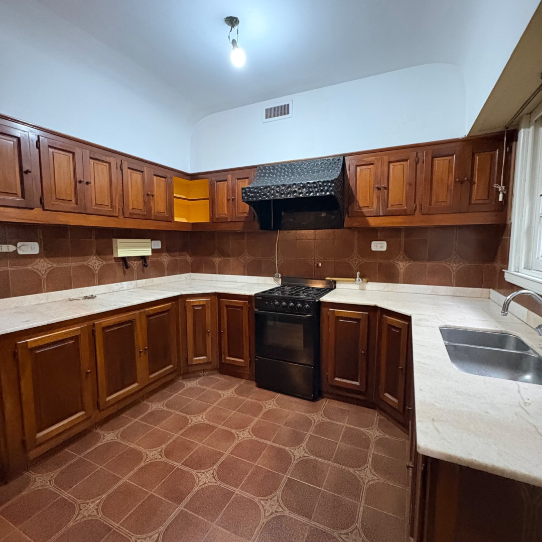 Casa en Venta en Zapiola 285, Centro, Bahía Blanca - Bahía Blanca Propiedades | SITIO OFICIAL l