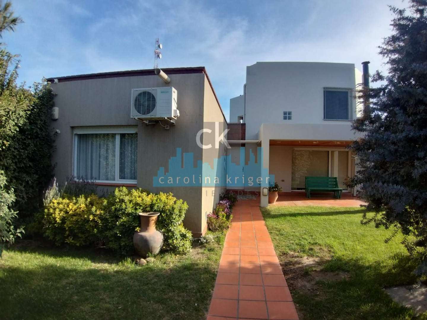 Casa en Venta en PROFESORA HERMINIA ABAT, Altos de la Bahia, Bahía Blanca - Bahía Blanca Propiedades | SITIO OFICIAL l
