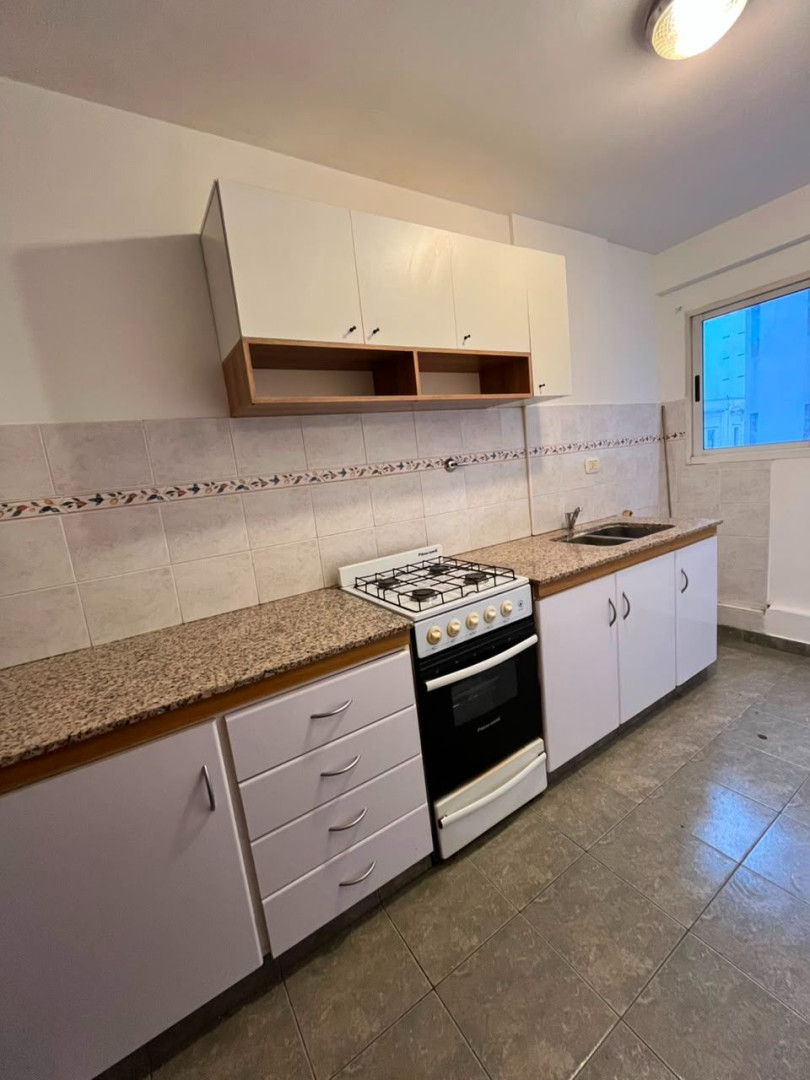 Departamento en Alquiler en Saavedra 100, Centro, Bahía Blanca - Bahía Blanca Propiedades | SITIO OFICIAL l
