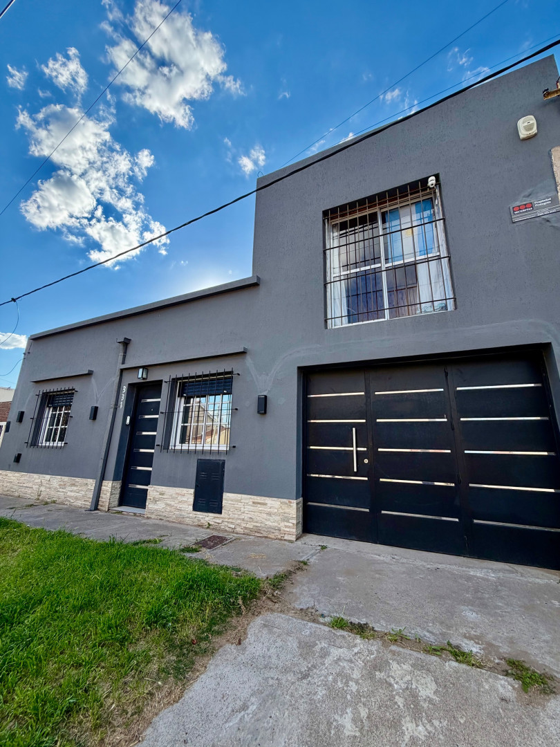 Casa en Venta en Godoy Cruz 834, Villa Loreto, Bahía Blanca - Bahía Blanca Propiedades | SITIO OFICIAL l