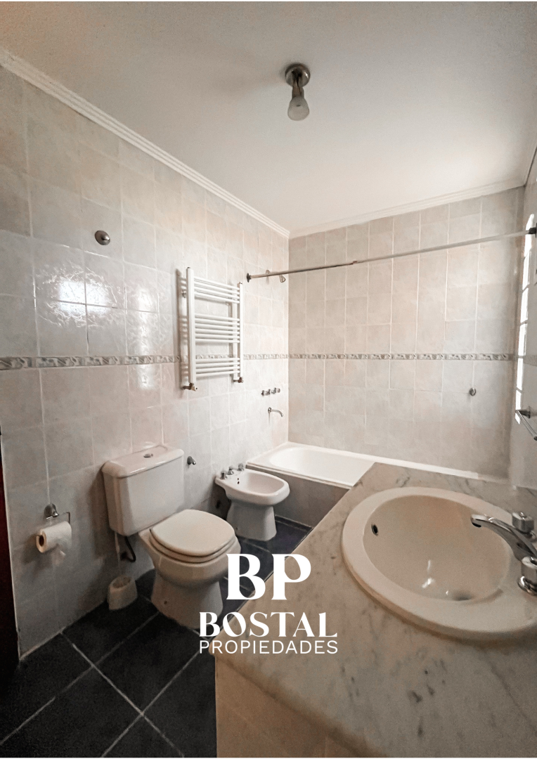 Casa en Venta en Laudelino Cruz 5060, Las Acacias, Bahía Blanca - Bahía Blanca Propiedades | SITIO OFICIAL l