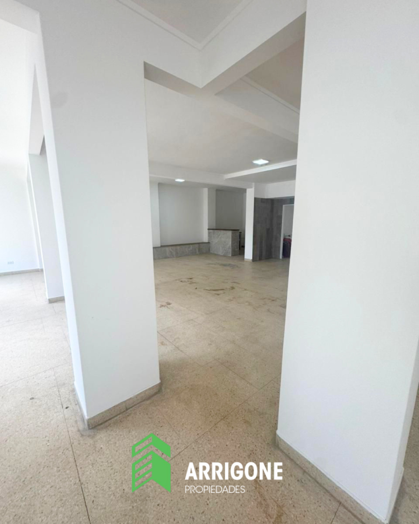 Oficina en Alquiler en Brown 100,  Bahía Blanca - Bahía Blanca Propiedades | SITIO OFICIAL l