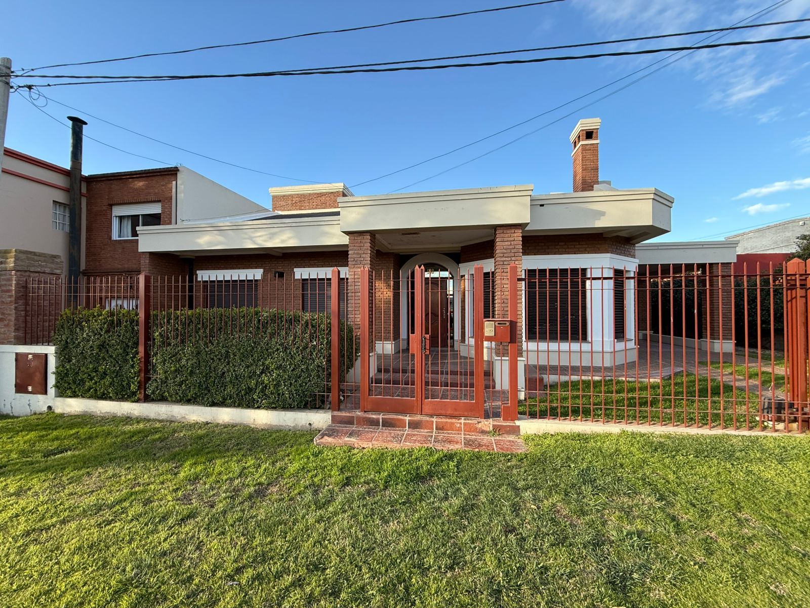 Casa en Venta en Gregorio De La Ferrere 588, Patagonia, Bahía Blanca - Bahía Blanca Propiedades | SITIO OFICIAL l