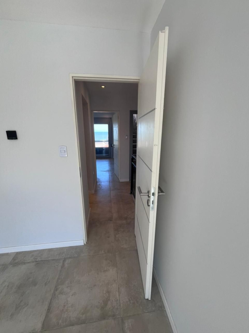 Triplex en Venta en MALVINAS, 33, Las Dunas, Monte Hermoso - Bahía Blanca Propiedades | SITIO OFICIAL l
