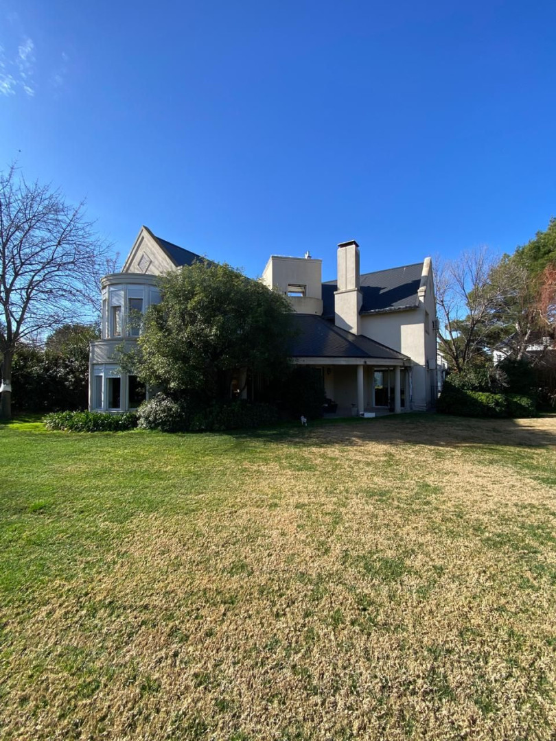 Casa en Venta  Bosque Alto, Bahía Blanca - Bahía Blanca Propiedades | SITIO OFICIAL l