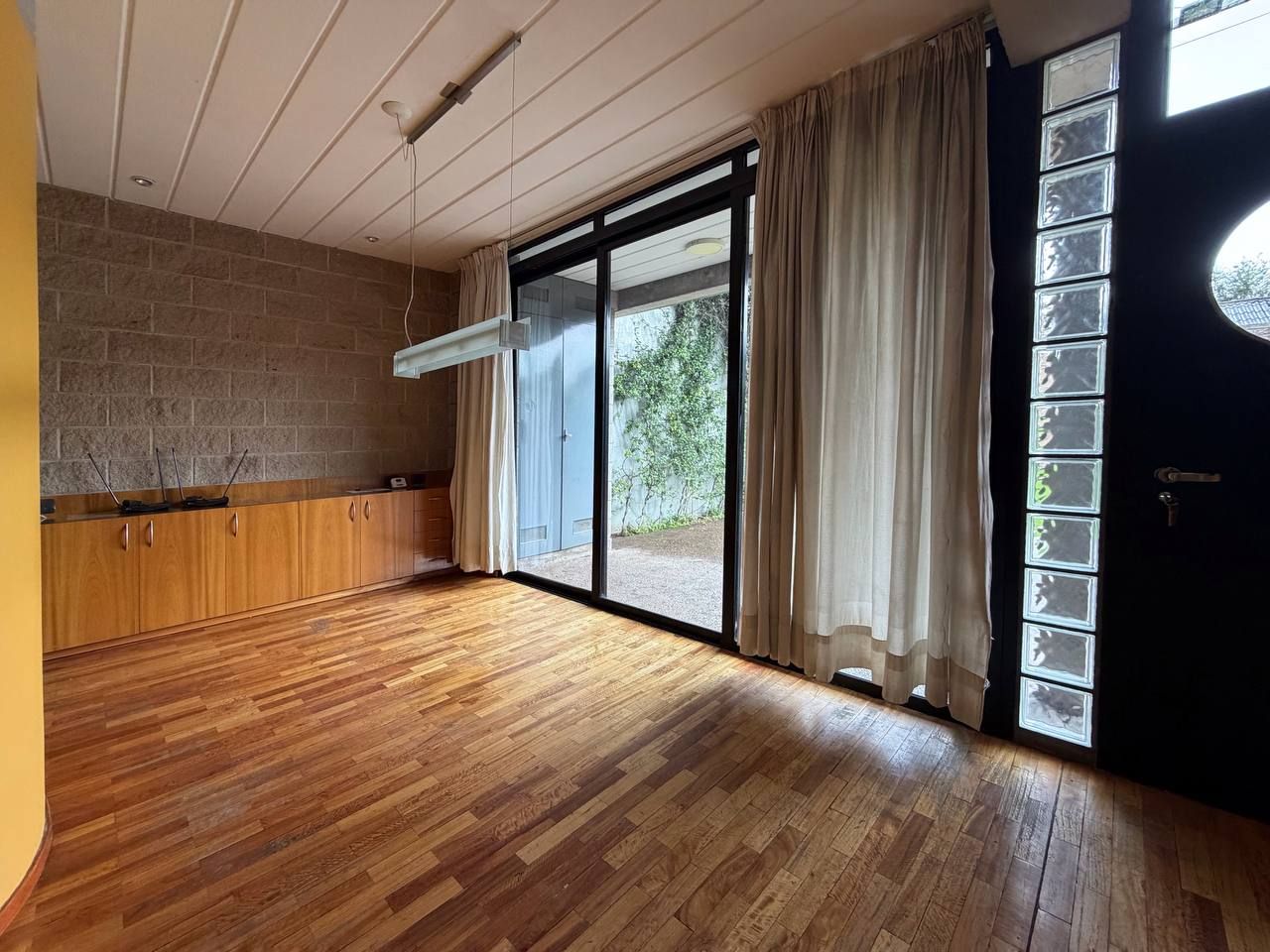 Casa en Alquiler en Fitz Roy 800, Macrocentro, Bahía Blanca - Bahía Blanca Propiedades | SITIO OFICIAL l