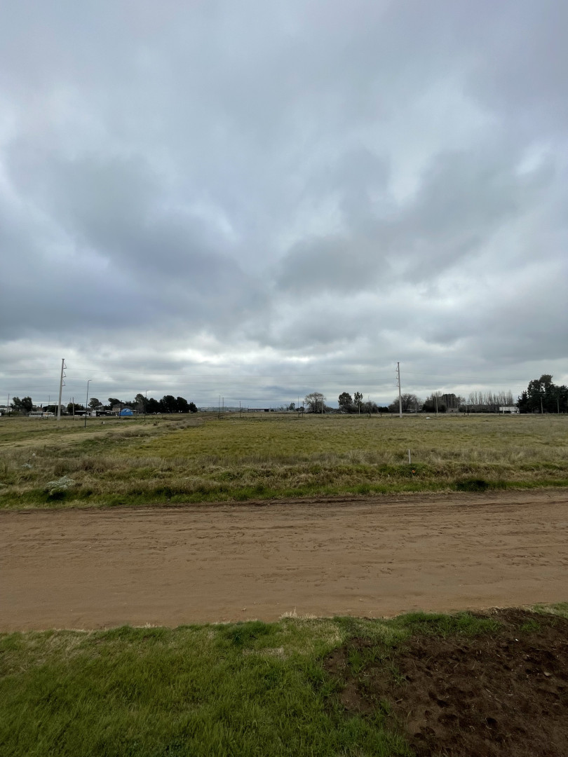 Terreno en Venta en Charca Y Jose Jimenez, Las Acacias, Bahía Blanca - Bahía Blanca Propiedades | SITIO OFICIAL l