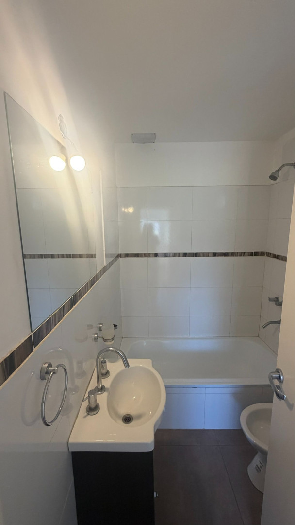 Departamento en Venta en Hugony 70, La Falda, Bahía Blanca - Bahía Blanca Propiedades | SITIO OFICIAL l