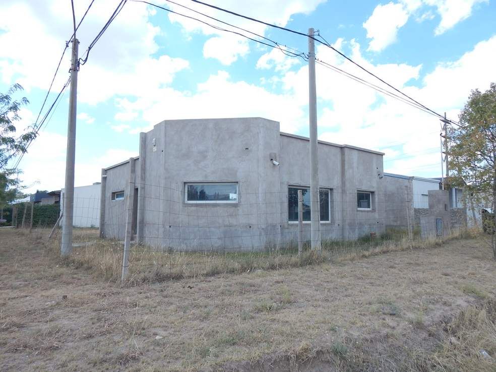 Casa en Venta en  JUAN ARGERICH Y MARIO MAURET, San Ignacio, Bahía Blanca - Bahía Blanca Propiedades | SITIO OFICIAL l