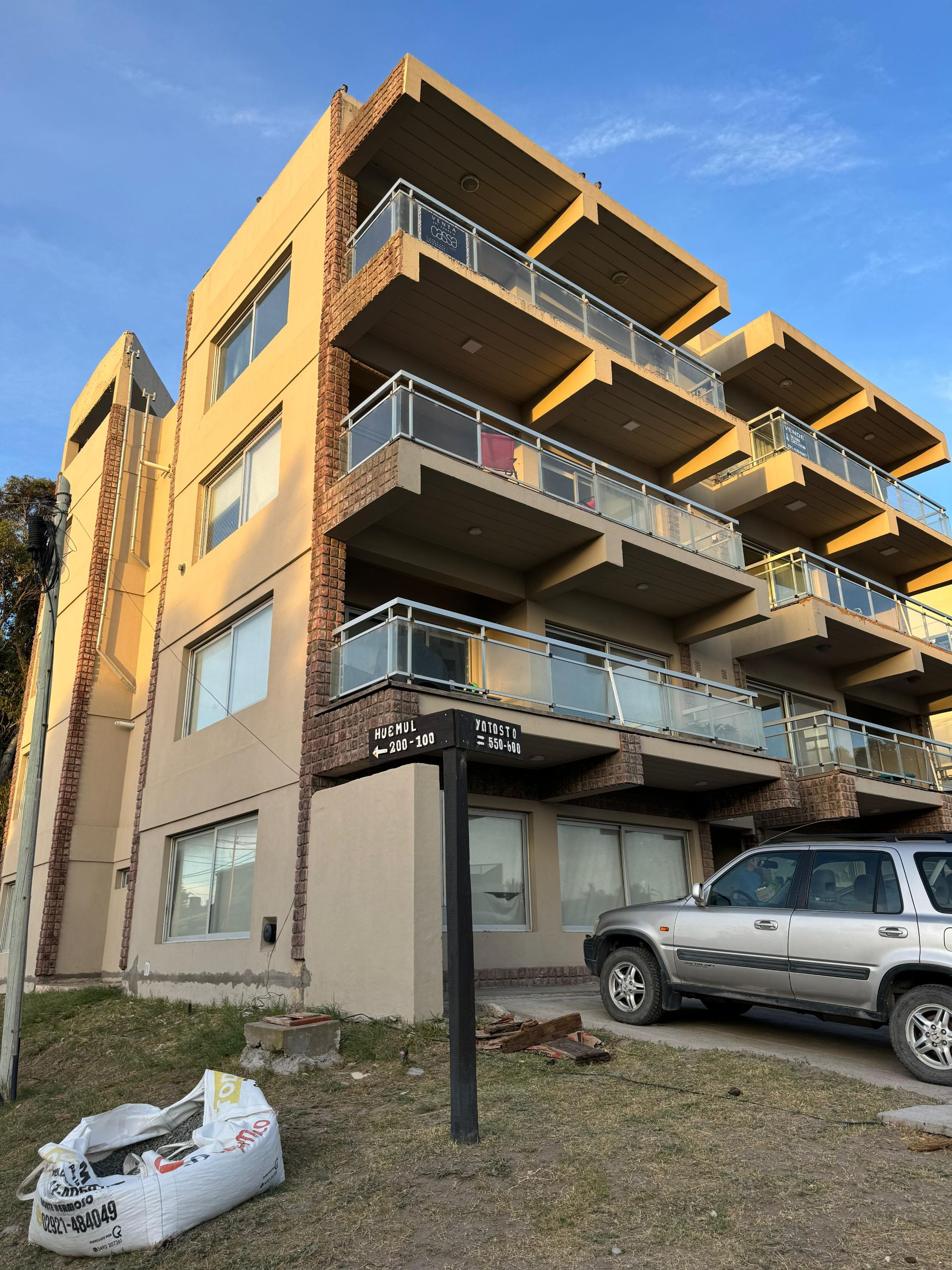 Semipiso en Venta en Huemul Y Yatasto, Monte del Este, Monte Hermoso - Bahía Blanca Propiedades | SITIO OFICIAL l