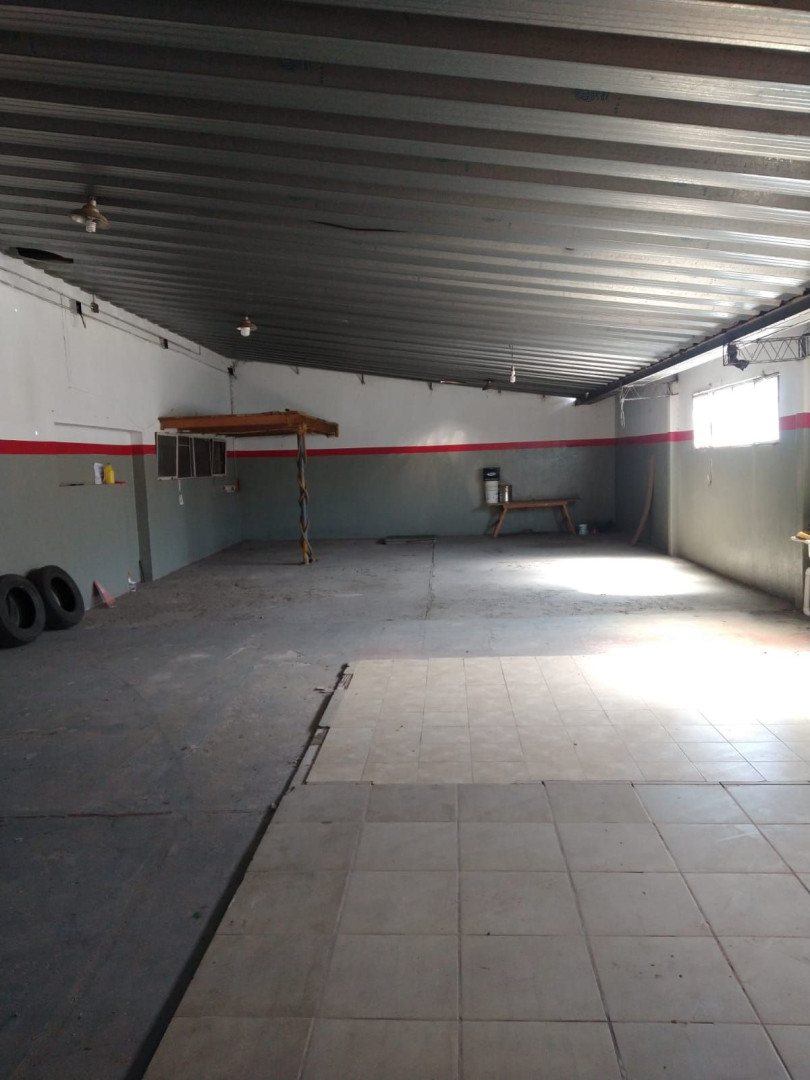 Galpón en Venta en Haiti 200, La Falda, Bahía Blanca - Bahía Blanca Propiedades | SITIO OFICIAL l