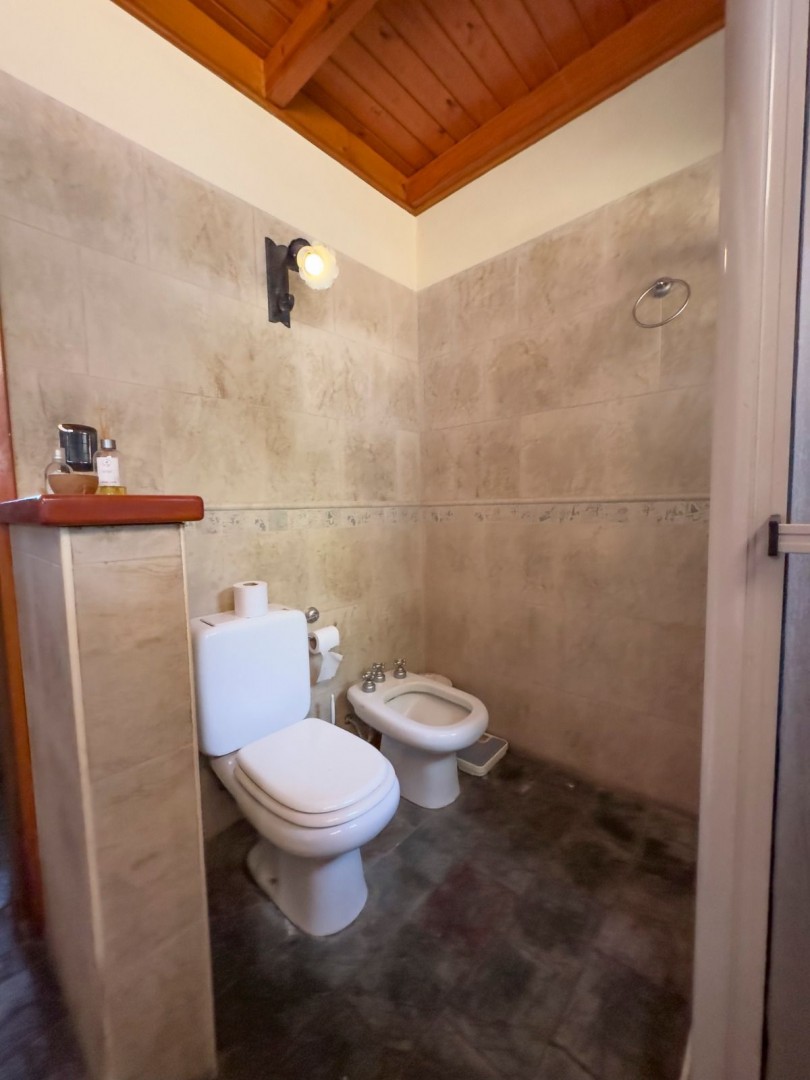 Casaquinta en Venta en Los Tamariscos Y Fragata Sarmiento, Aeropuerto, Bahía Blanca - Bahía Blanca Propiedades | SITIO OFICIAL l